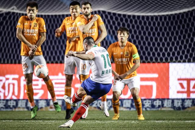 中国队官宣世界杯12人大名单 孙铭徽方硕落选