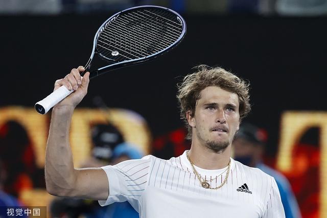 小平头啤酒肚！卢卡库本赛季意甲11场独造9球